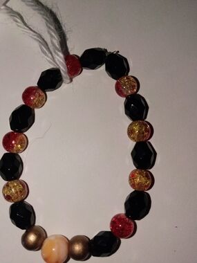 Handmade Black and Red Beaded Stretch Bracelet